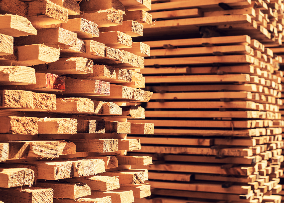 Kiln Dried vs. Seasoned Lumber